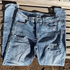 American Eagle Distressed High Rise Jeggings Size 6